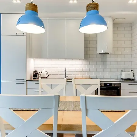 Lion - Naviflat Okrzei 21 Apartmán *