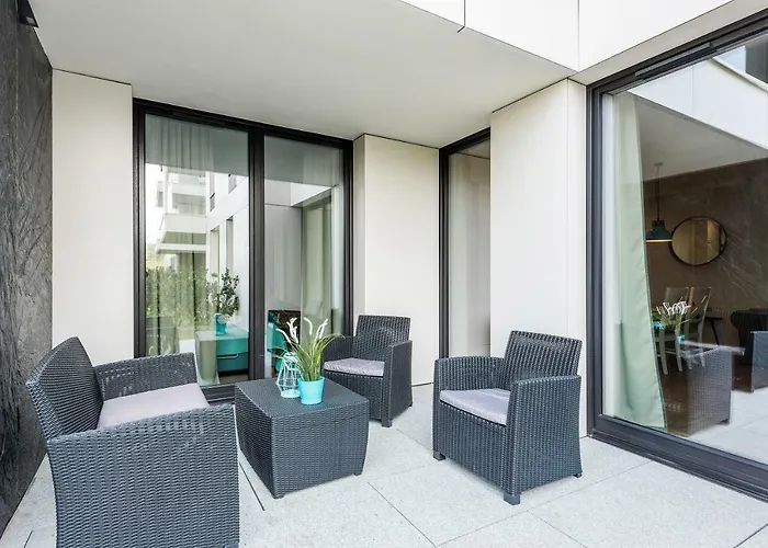 Naviflat- Luxury Okrzei 21 By Lion